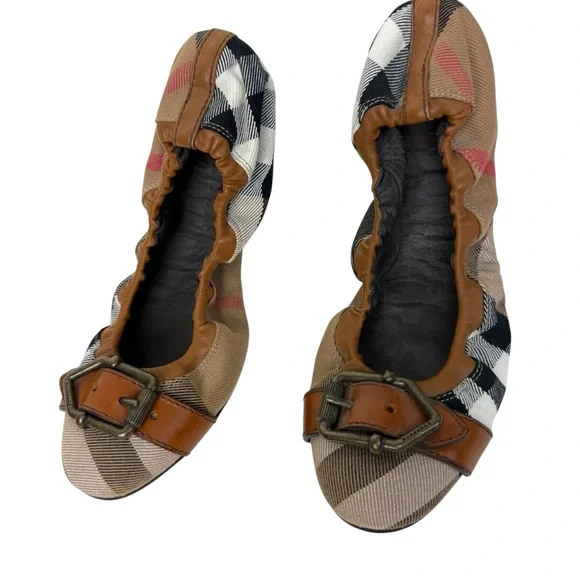 Burberry Nova Check Plaid Round Tow Ballet Flats - Picture 2 of 7